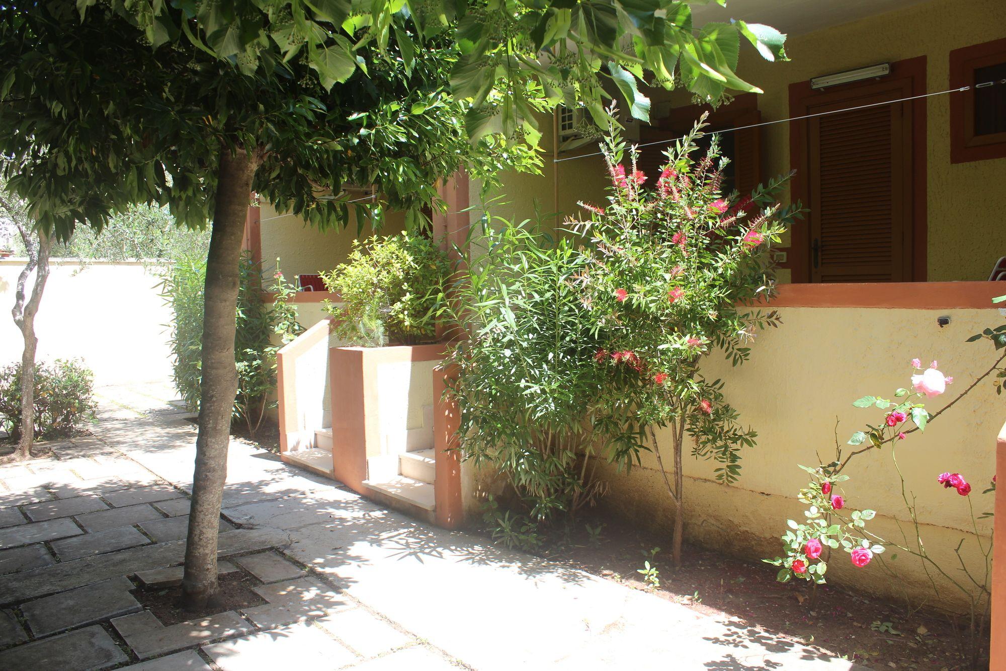 Residence Giardino Vieste Exterior foto